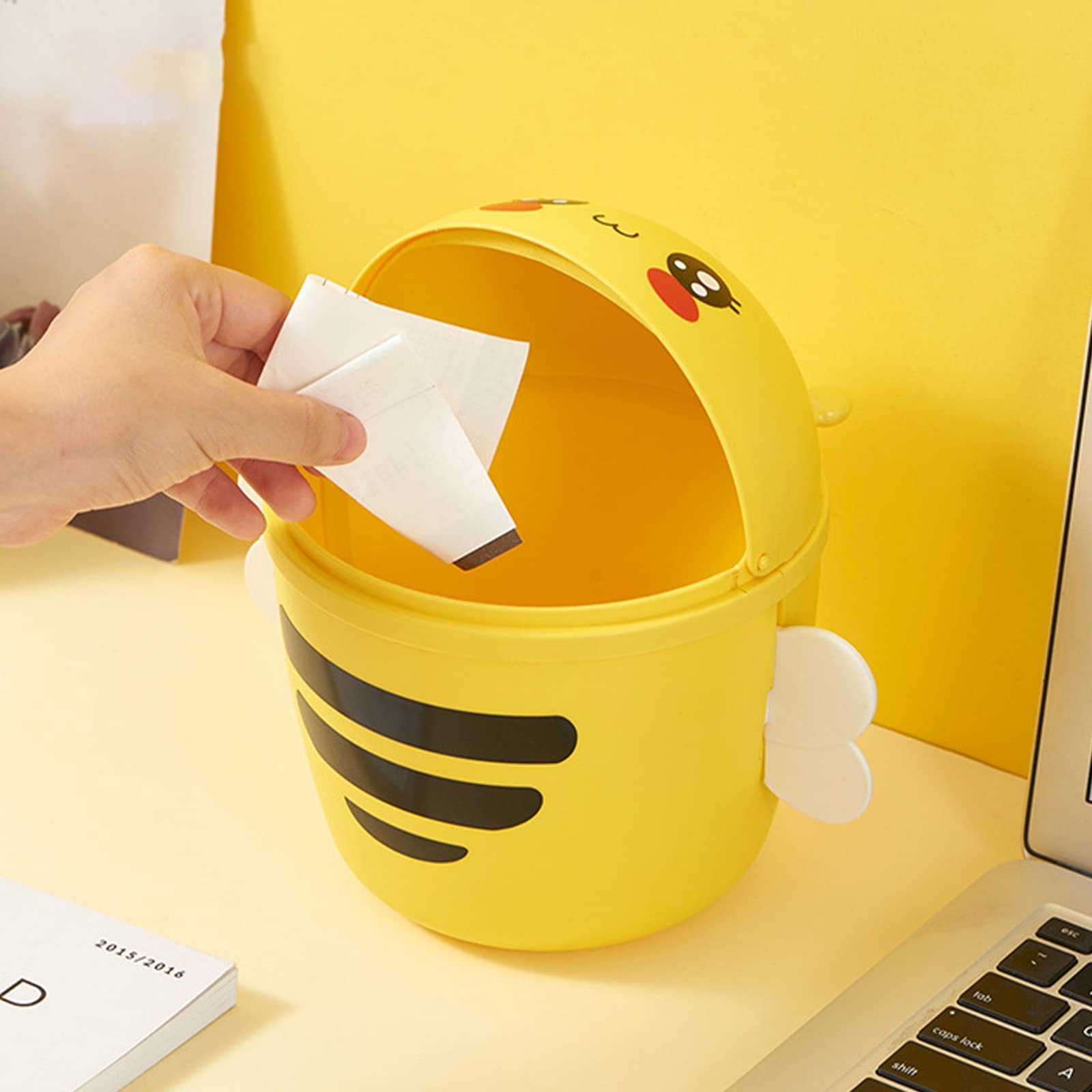 YISTOS 0.7 Gal Mini Desktop Trash Can with Lid, Small Bumble Bee Countertop Garbage Bin, Plastic Tiny Tabletop Wastebasket for Office/Kitchen/Coffee Table Room Decoration - Yellow