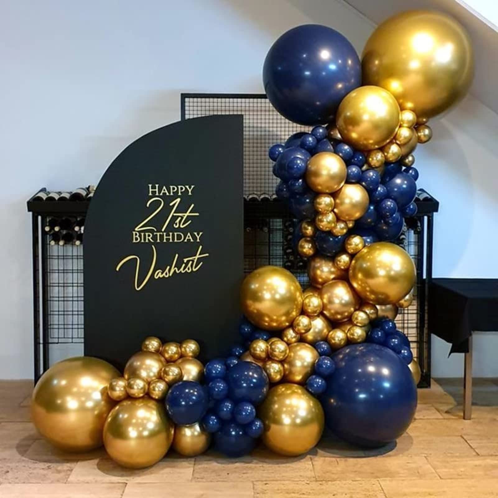 121 Pack Navy Blue Balloons Garland Kit Gold Balloons Different Sizes 18/12/10/5 Inch Party Balloon Kit Chrome Gold Balloons for Wedding Graduation Baby Shower Birthday Christmas Party Decoration