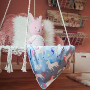 Wildkin Plush Throw Blanket for Boys and Girls, Perfect for Cozy Cuddles and Travel Blanket for Kids, Super Soft and Breathable Plush Blankets, Measures 60 X 40 Inches (Unicorn)