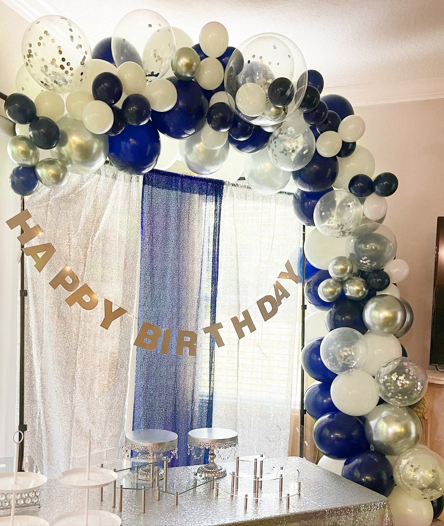 Navy Blue Silver Balloons Arch Kit 130 PCS Navy Blue Balloon Garland With White Silver Confetti Latex Balloons Different Sizes For Graduation Rugby Baby Shower Wedding Birthday Party Decorations