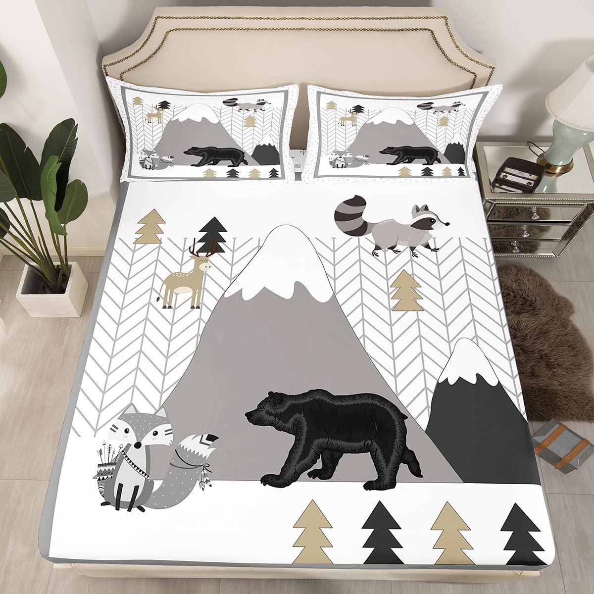 Cute Animals Sheet Set Kids Boys Girls Cartoon Fox Bear Fitted Sheets Set Full Size Mountains and Trees Bedding Sheet Sets Includes 1 Flat Sheet,1 Fitted Sheet,2 Pillowcases