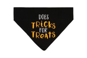 pearhead trick or treat bandana, fall holiday dog apparel, halloween dog costume, dog slip on collar accessories, small/medium, s/m