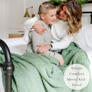 SARANONI Super Soft Comfy Bamboni Blanket for Kids and Teens 40" x 60" (Olive, 40" x 60")