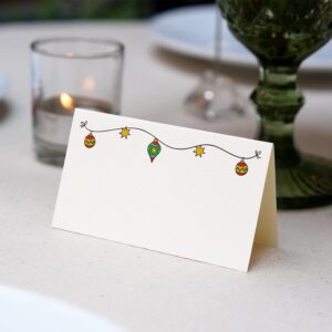 25 Christmas Place Cards Foldable Tent Cards Seating (3.5 x 2 in), Table Name Cards for Christmas Party, Food Buffet Labels, Dinner Parties, Banuets, Baby Shower / YJZW016J