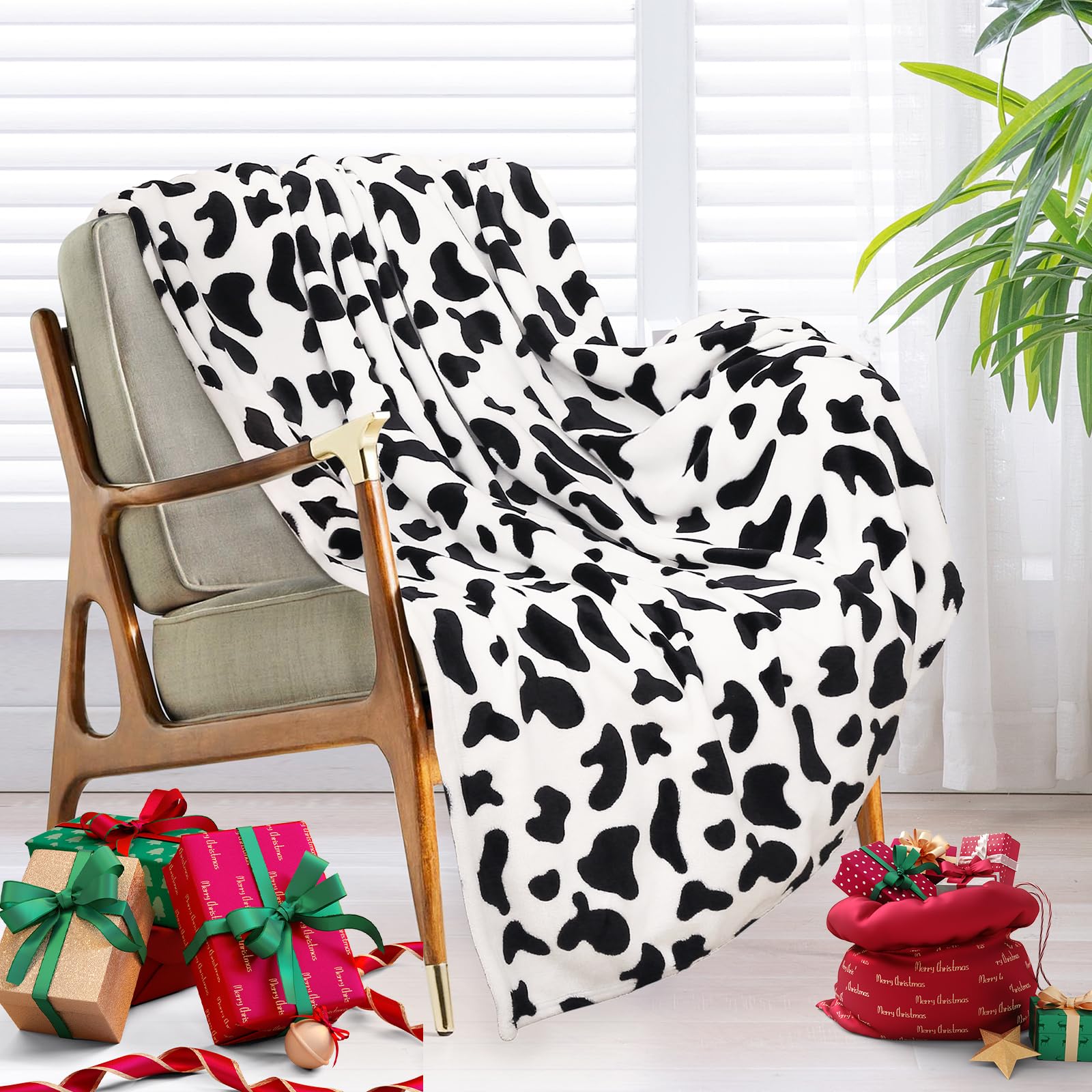 inhand Cow Print Blanket, Fuzzy Baby Girl Cow Print Throw Blankets for Couch, Kids Fleece Throw Blanket, Soft Warm Plush Cow Toddler Blanket for Boys, Flannel Throw Blankets for Children, 40''x60''