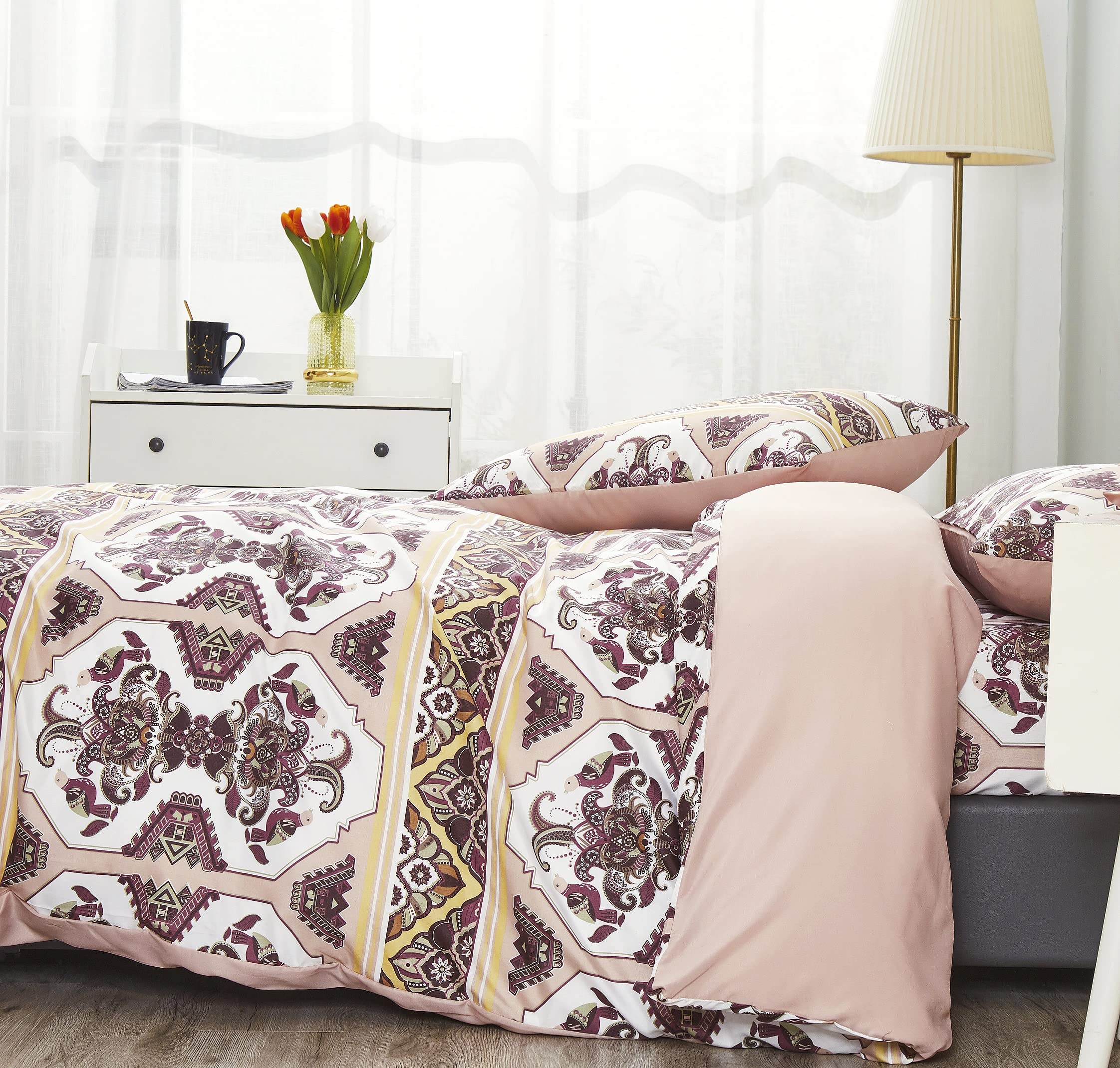 DaDa Bedding Southwestern Duvet Cover Set - Blush Pink, Kilim & Tribal Design - Includes Matching Pillowcases - Persian-Inspired, Ornate Traditional Print - Queen - 3-Pieces