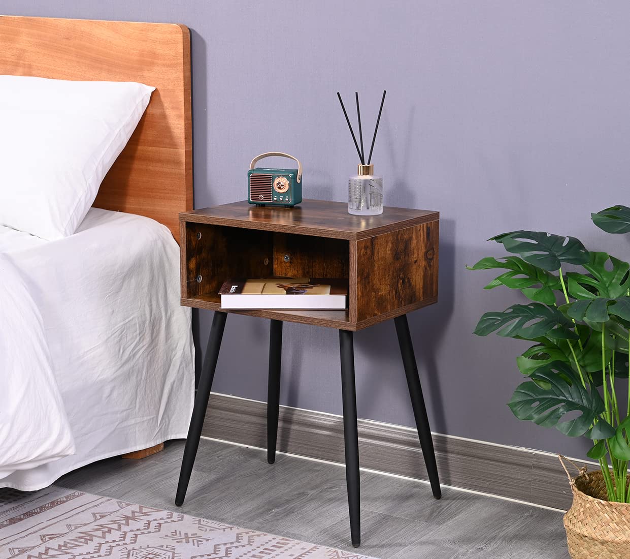 RokiaTek Nightstand Table with Open Storage Bedroom Bedside Table with Steel Legs, Mid-Century Modern Simpe End Side Table, Rustic Brown and Black