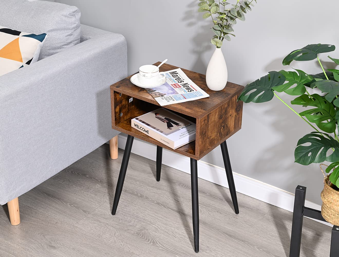 RokiaTek Nightstand Table with Open Storage Bedroom Bedside Table with Steel Legs, Mid-Century Modern Simpe End Side Table, Rustic Brown and Black