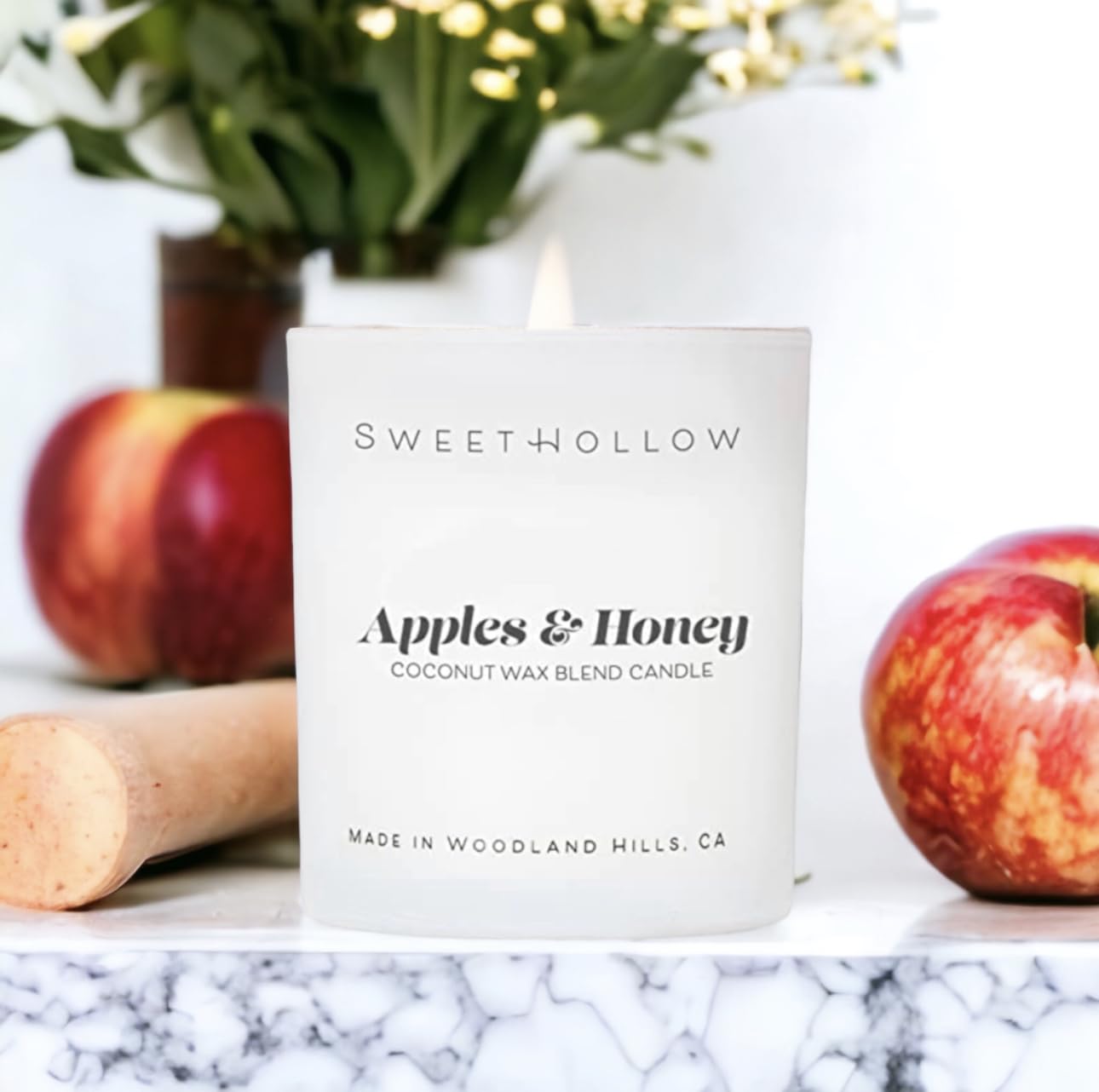 SweetHollow Apples and Honey Luxury Candle in White Jar with Wood Lid, Rosh Hashana and Jewish Holiday Gift, Highly Scented & Long Lasting Coconut Wax, Fall and Winter Fragrance for Home, Large