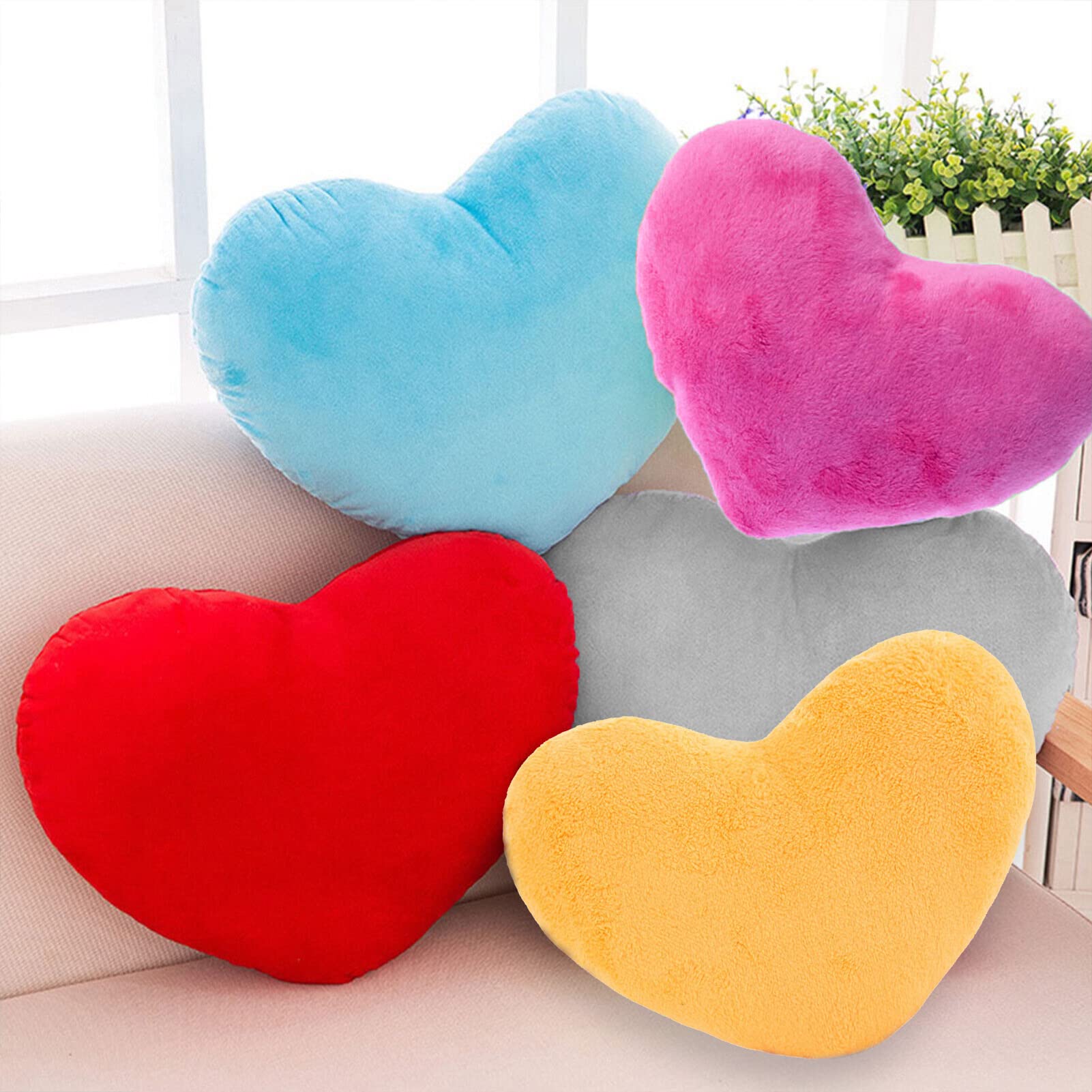 RIHUD Plush Red Heart Pillow Cute Heart Shaped Pillow Cojines Decorativos Throw Pillow Filled Plush Heart Shaped Cushions Children Friends Loved Ones Valentine Day