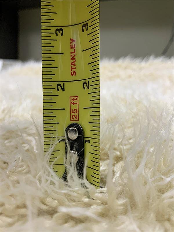 FabricEmpire 1.5'' Faux Fur Fabric Long Pile Curly Llama (Ivory) 2LB 2-Way Stretch / 60'' Wide/ by Continuous Yard