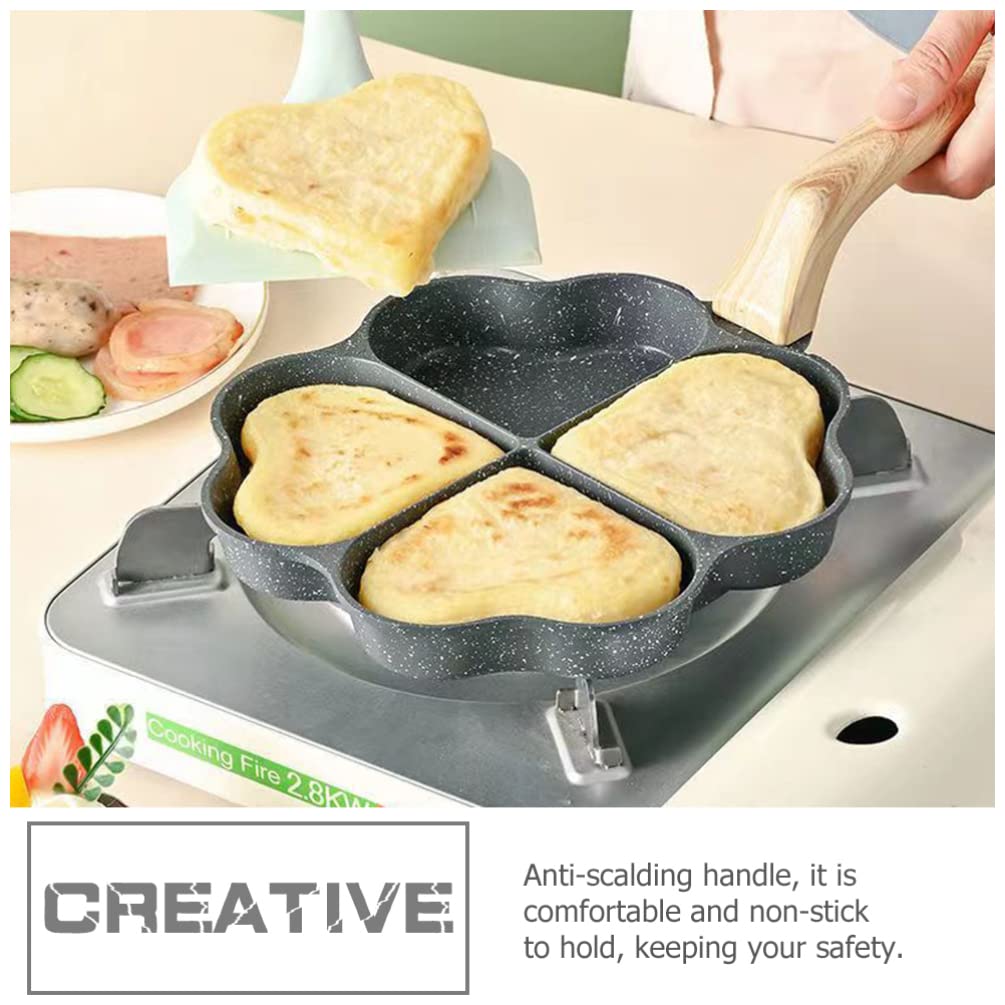 Hemoton Egg Frying Pan Heart Shape Aluminum Omelet Pan Fried Egg Pan Skillet with Wooden Handle Pancake Pan Non Stick Egg Cooker Pan for Breakfast, Pancake, Hamburger, Sandwiches