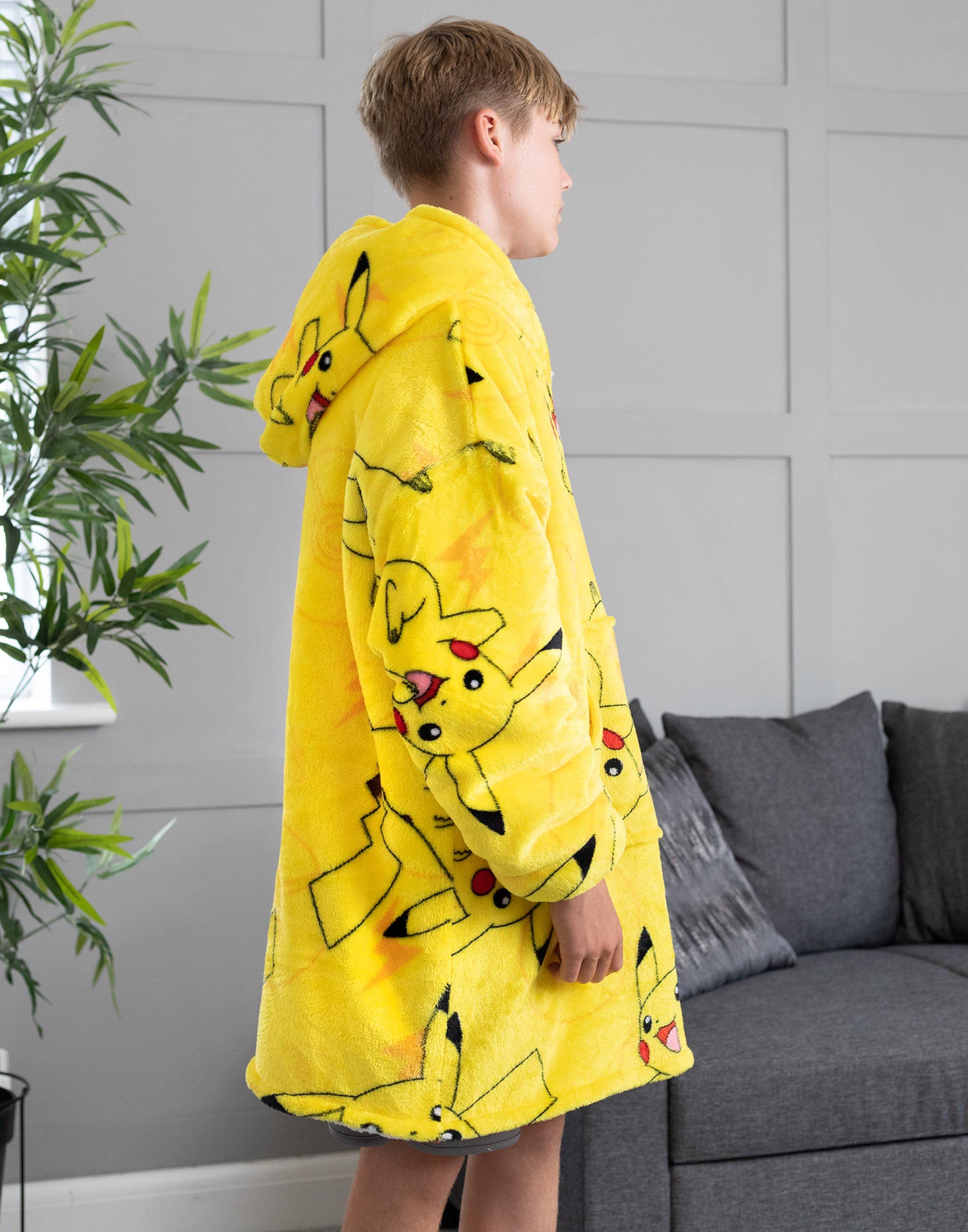 Pokemon Pikachu Vuddie Oversized Blanket Hoodie Kids Boys Girls Yellow Fleece