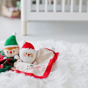 Pearhead Baby's First Christmas Security Blanket, Soft Baby Lovey for Babies, Snuggle Toy Stuffed Animal, Infant and Toddler Security Toy, Baby Boy or Baby Girl Lovie, New Baby Gift, Holiday Lovey