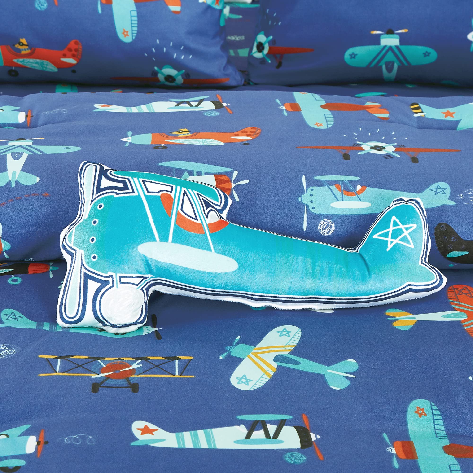 Blue Airplanes print Comforter Set for Boys Girls teen. Twin size Bedding for kids room. Include Twin comforter fitted sheet, pillow sham and Plush Airplane pillow (AIRPLANE, Twin)