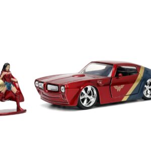 Jada Toys Wonder Woman 1:32 1972 Pontiac Firebird Die-cast Car w/ 1.65" Wonder Woman Figure