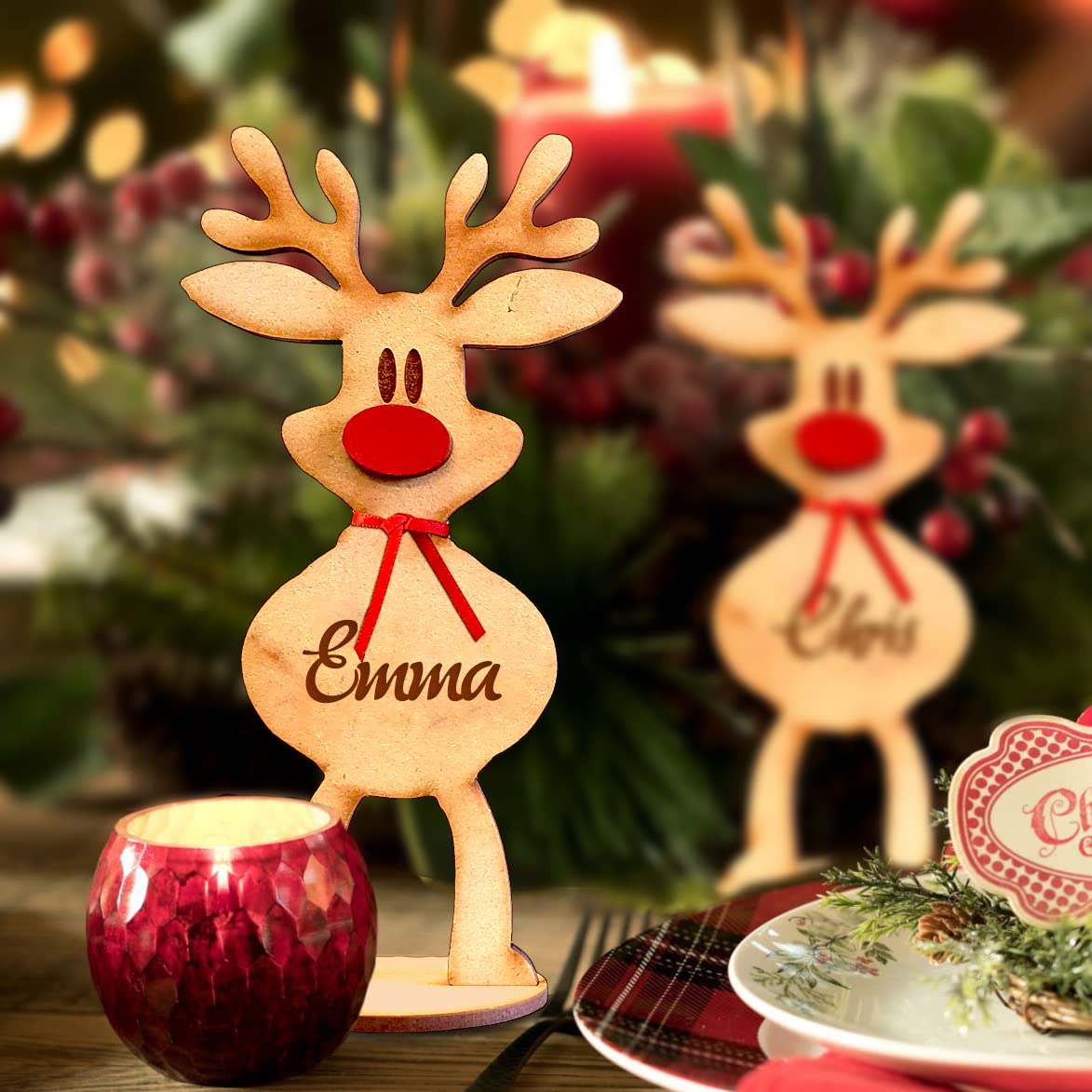 Custom Freestanding Santa’s Reindeers Place Cards For Table Setting with Names Personalized Christmas Dinner Table Decorations Party Table Number Wooden Sign (Custom Names, 15CM)