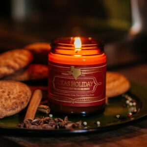 Jackson Vaughn Scented Texas Candle, Texas Holiday - Scents of Toasted Pecan, Vintage Leather, Eggnog, Cardamom, Ginger, Cinnamon - 9oz Jar - 40 Hour Burn Time