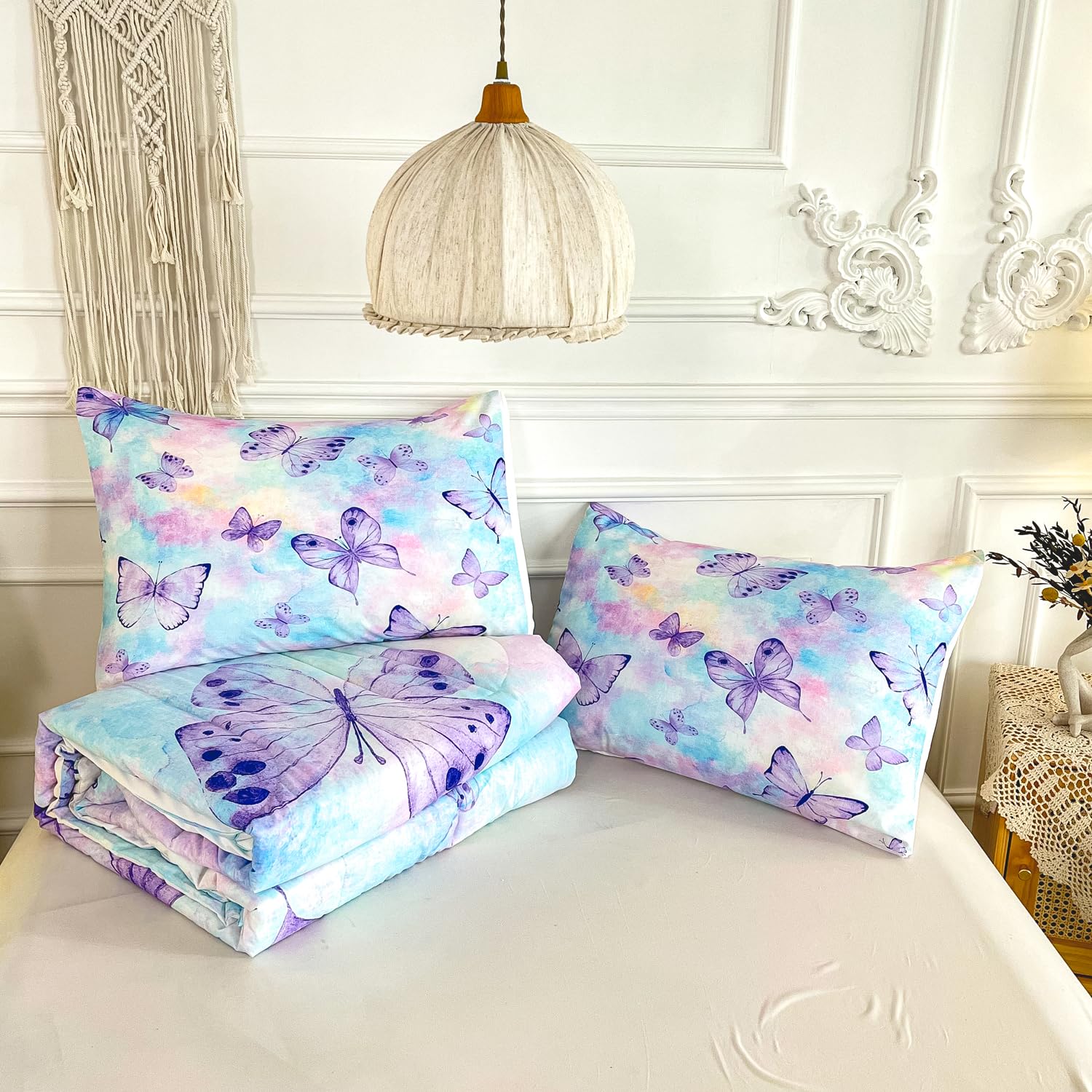 CVHOUSE Butterfly Queen Comforter Set for Girls Teens.Butterfly Queen Bedding Set,Butterflies Bedspread,Butterfly Duvet,Butterfly Bed Set,Butterflies Quilt Set 3 Pcs 1 Comforter and 2 Pillowcases