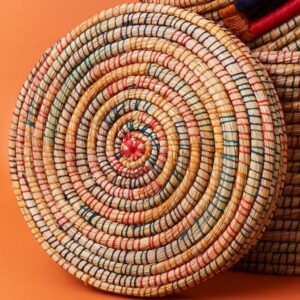 Large Storage Rainbow Jute Grass Lid Basket (Set of 3)