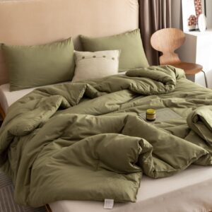 ROSGONIA Comforter Full Size for Girls Boys Teens Olive Green, 3pcs (1 Olive Comforter & 2 Pillowcases), Lightweight Dorm Bedding Blanket Quilts