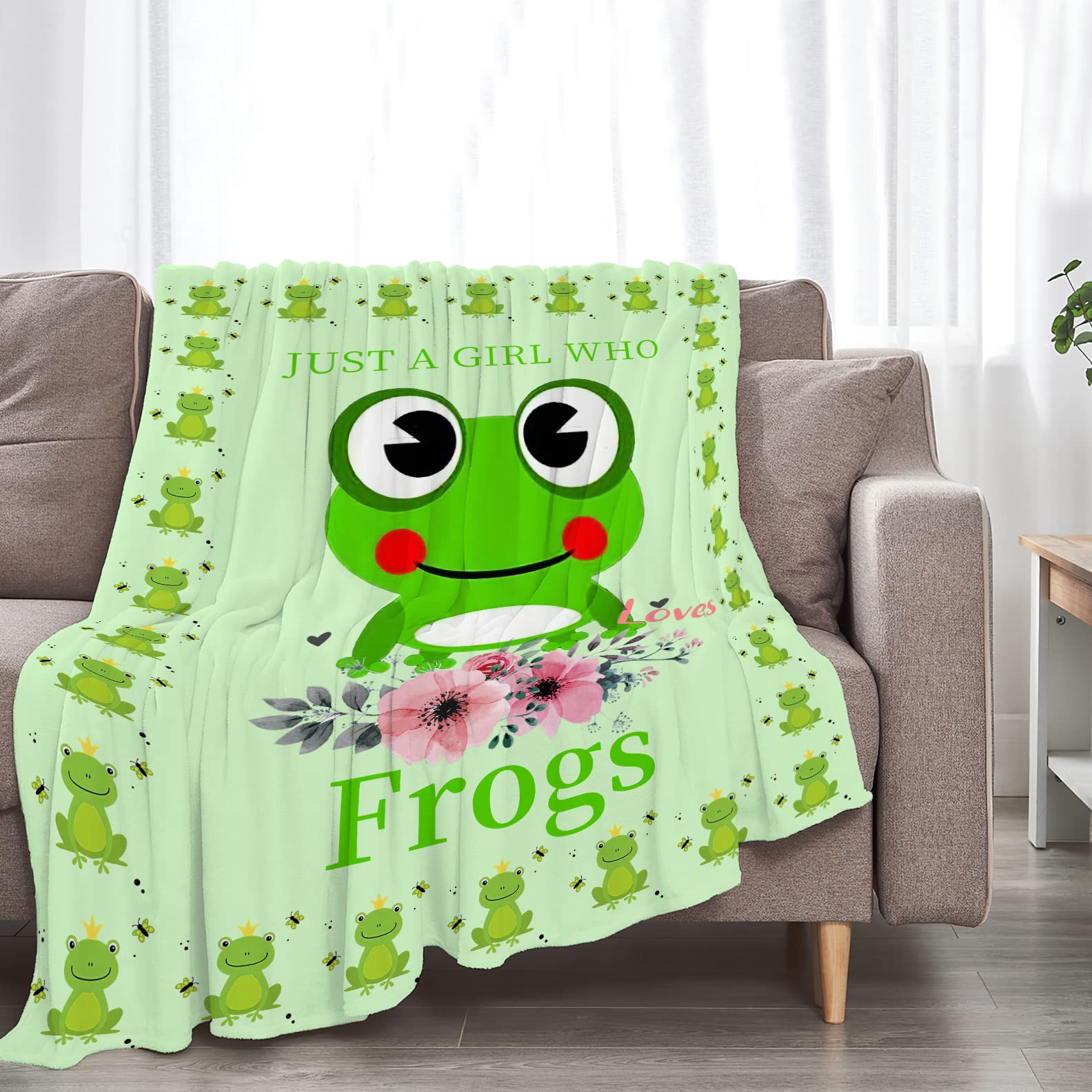 Frog Blanket for Girls Women Super Soft Cozy Frog Animal Stuff Decor Fleece Throw Blanket Plush Warm Fleece Just a Girl Who Loves Frogs Flannel Gifts Blankets for Kids Adults 50"x40"