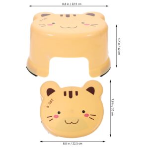 Toddmomy Plastic Stool Anti- Skid Step Stool Kids Bathroom Stool Plastic Foot Stool Cartoon Step Stool for Living Room, Bathroom Non Slip Chairs (Yellow)