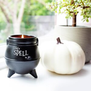 Disney Hocus Pocus "I Put A Spell On You" Ceramic Cauldron Candle | Lemongrass Fragrance With 30-Hour Burn Time