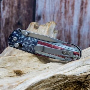 WHISKEY BENT HAT CO. Catch Pin Lock Folding Pocket Knife w/Clip Drop Point Blade Thumbstud Opening 440C Stainless Steel (Patriot, 3.75" Closed Length)