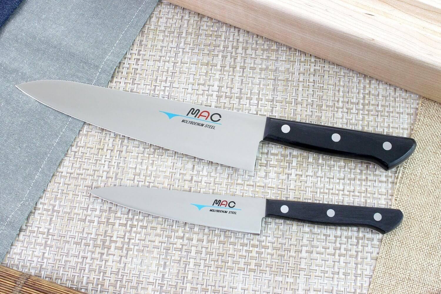 MAC Knife Chef series 2-piece starter knife set H-30, HB-85 Chef series 8.5" Gyutou-style Chef's knife and HB-55 Chef series 5.5" Utility knife, handcrafted in Seki, Japan