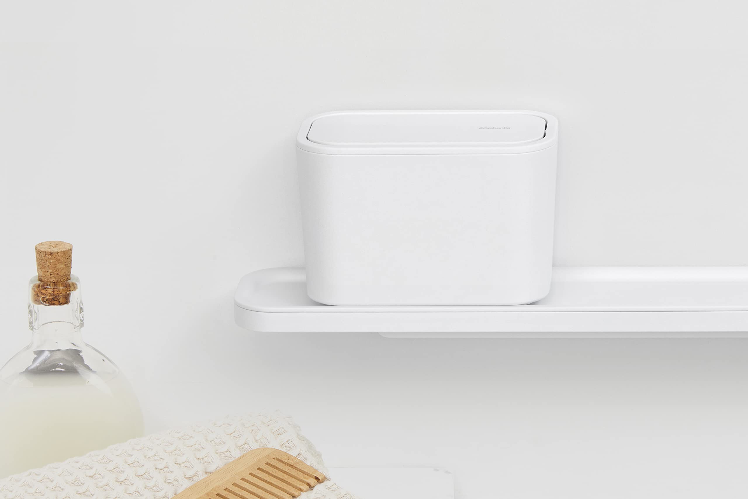 Brabantia MindSet Bathroom Small Trash Caddy (White) Hygienic Basin Top Storage Can with Swing Lid for Disposal of Used Cosmetics, Cotton Pads, Cue Tips (4 x 6 x 3)