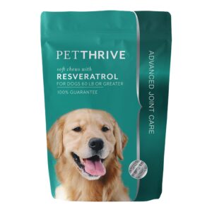 petthrive dog hip and joint support supplement soft chews with resveratrol, glucosamine, chondroitin, hyaluronic acid, bacon flavor, large breed