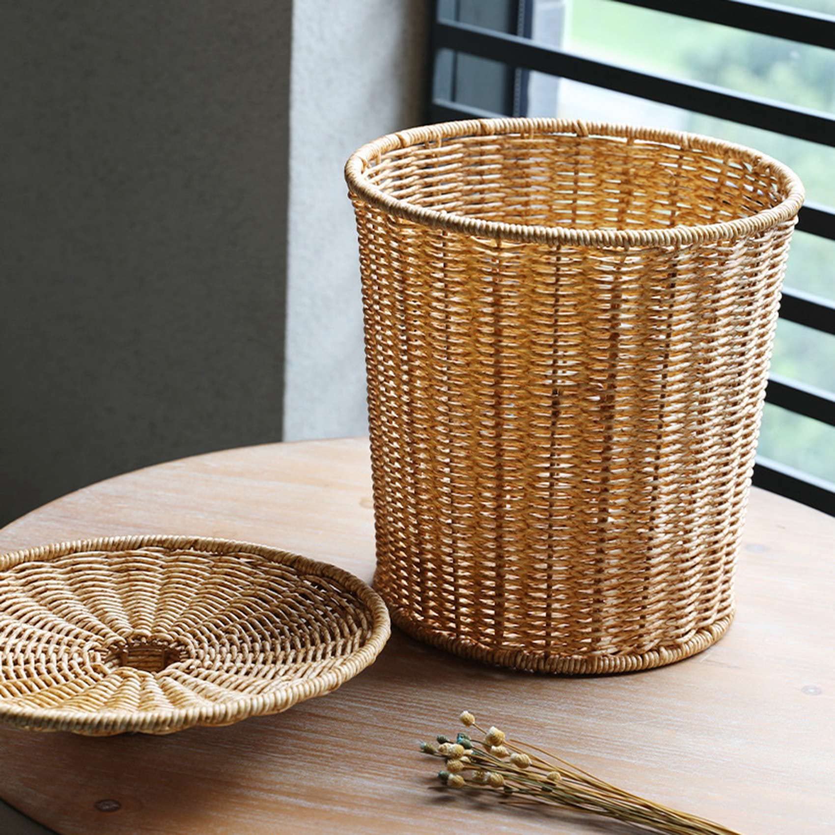 KVSERT Woven Basket Trash Can Round Rattan Waste Basket with Lid Planter Woven Storage Baskets Wicker Wastebasket Garbage Bin