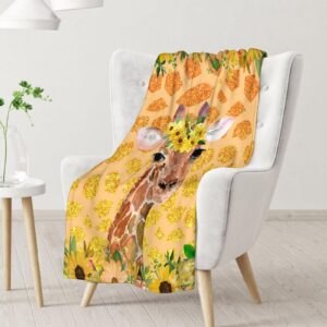 Giraffe Blanket Gifts - 40x50 Inches Aesthetic Throw Blanket for Girls & Boys - Orange Soft Fuzzy Plush Blankets for Decor