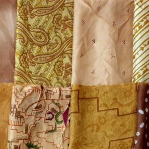 VINTAGEFABULOZ 15 Pcs 12"*20" Vintage Silk Sari Brown Fabric Scrap Remnant's for Journal Scrapbook Craft Project Jewelry Applique DIY Gift Wrap