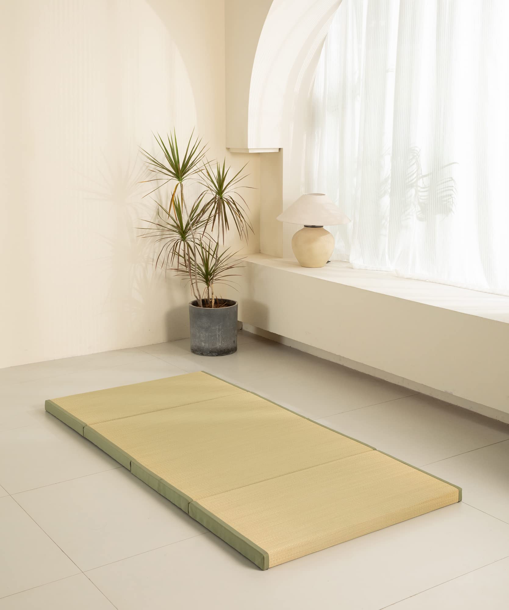 MustMat Thick Tatami Mat Twin XL Floor Mattress Japanese Tatami Bed with Storage Bag 39 x 80 x 2 in (Green)