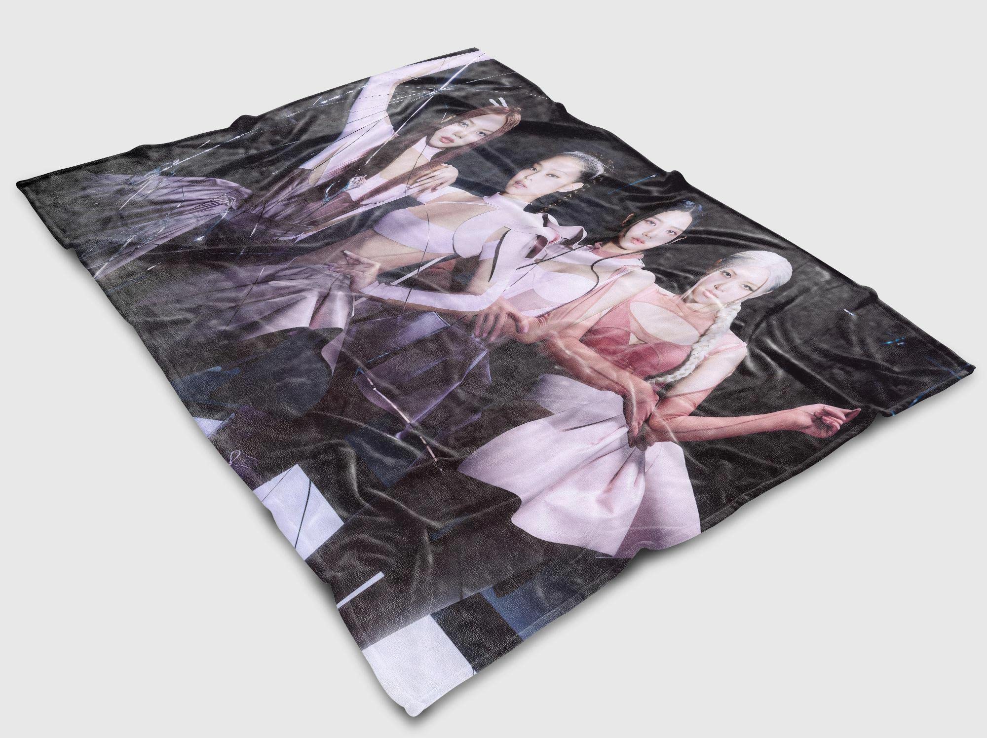 GZDXD Korean Girl Group Poster Blanket, HD Printing Does not Fade, Soft Flannel Throw Blanket, Suitable for Kids Teen Adult Gift (Color 6,50x60in (130x150cm))