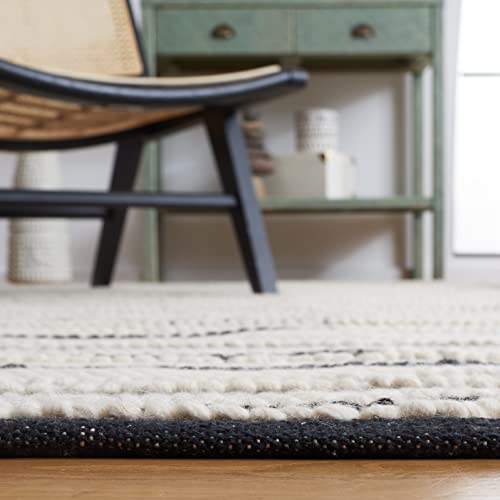 SAFAVIEH Natura Collection Accent Rug - 4' x 6', Black & Ivory, Handmade Flat Weave Boho Farmhouse Wool, Ideal for High Traffic Areas in Entryway, Living Room, Bedroom (NAT281Z)