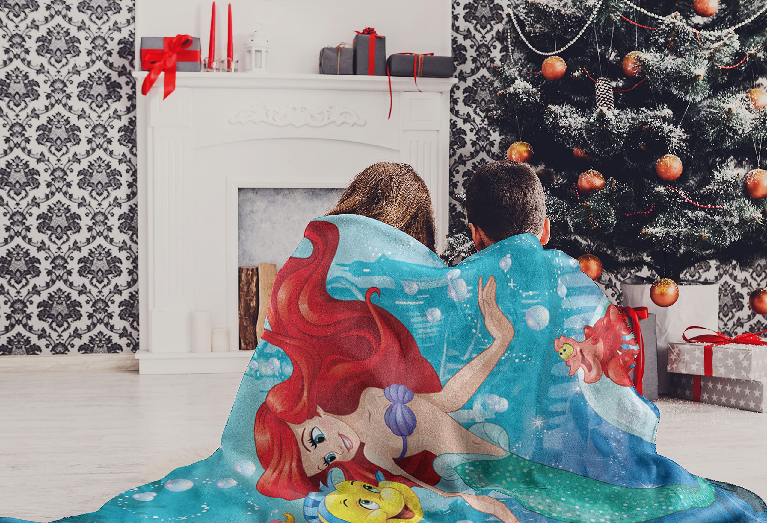 Northwest Little Mermaid/Ariel Micro Raschel Throw Blanket, 46" x 60", Floatie Friends