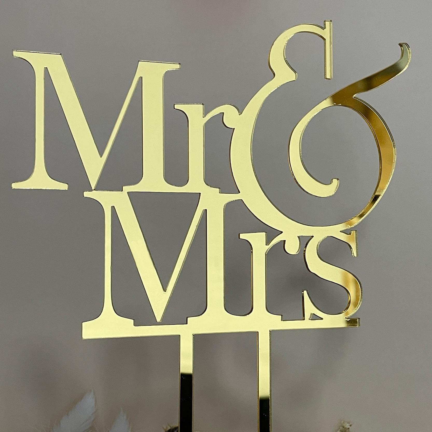 NSHYXXSPY Mr and Mrs Cake Topper - Bride And Groom Sign Wedding/Engagement Cake Topper Decoration Supplies - Mirror Gold Acrylic