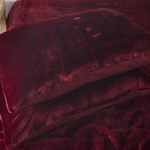 Madhu International Wine Red Velvet Duvet Cover - Made of Premium Rayon Velvet - Twin Size Duvet and Pillow Cover Set of 3 - Luxury Boho Bedding - UO Comforter Cover Quilt - 68 inches x 90 inch