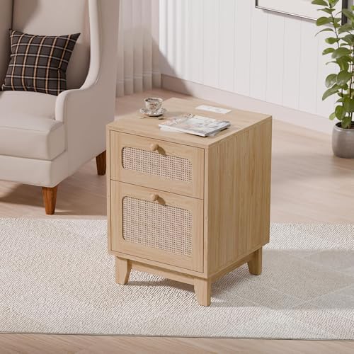 Modern Wicker Rattan Nightstand Set of 2,Rattan Stand with Drawer and Charge Station, Wooden Side Table for Small Spaces, Natural Wood BedsideTable for Bedroom,Easy Assembly(with Charging Station,2)