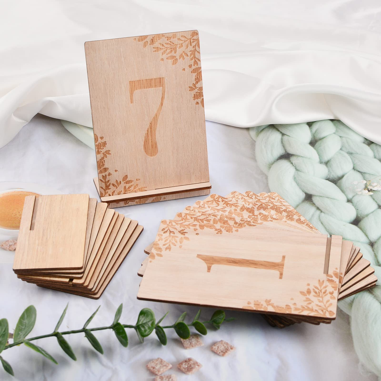 URROMA Wedding Wooden Table Numbers with Wooden Base,1-10 Rustic Wedding Centerpieces for Tables Number Wooden Sign for Party Decor