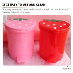 CALLARON Desktop Trash Can Bedroom Garbage Can Cutecore Countertop Trash Cans Trash Recycling Containers Kids Wastebasket Kawaii Table Top Trash Can Office Plastic Compost Bin Strawberry