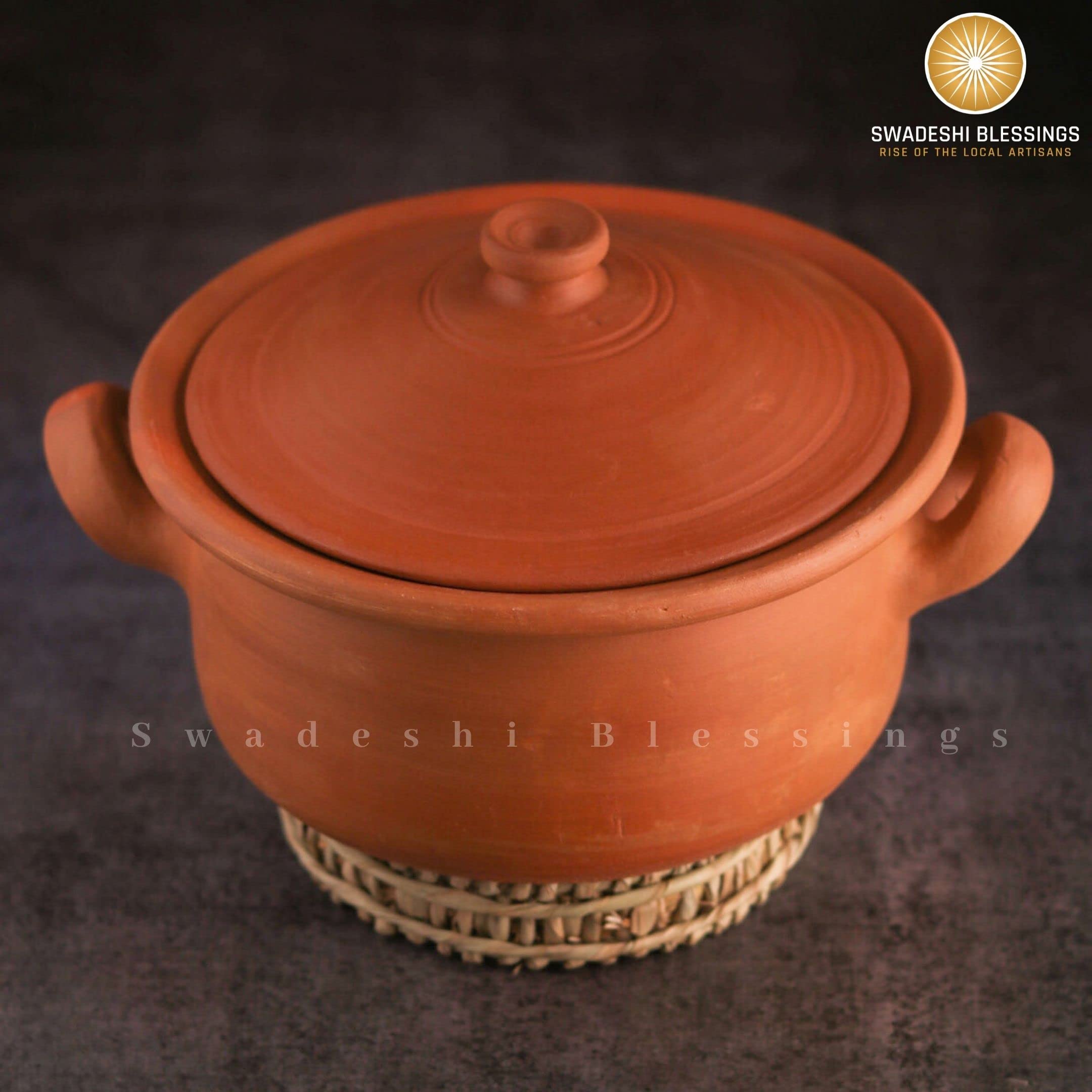 Swadeshi Blessings Exclusive Range Unglazed Clay Pot For Serving with Lid/Earthen Kadai/Mud Handi/Mitti Ke Bartan (With Mirror Shine) + PALM STAND & ASH For Cleaning (4.5 Liters)