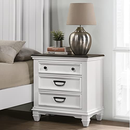 Roundhill Furniture Clelane Wood 3-Drawer Nightstand, Weathered White and Gray