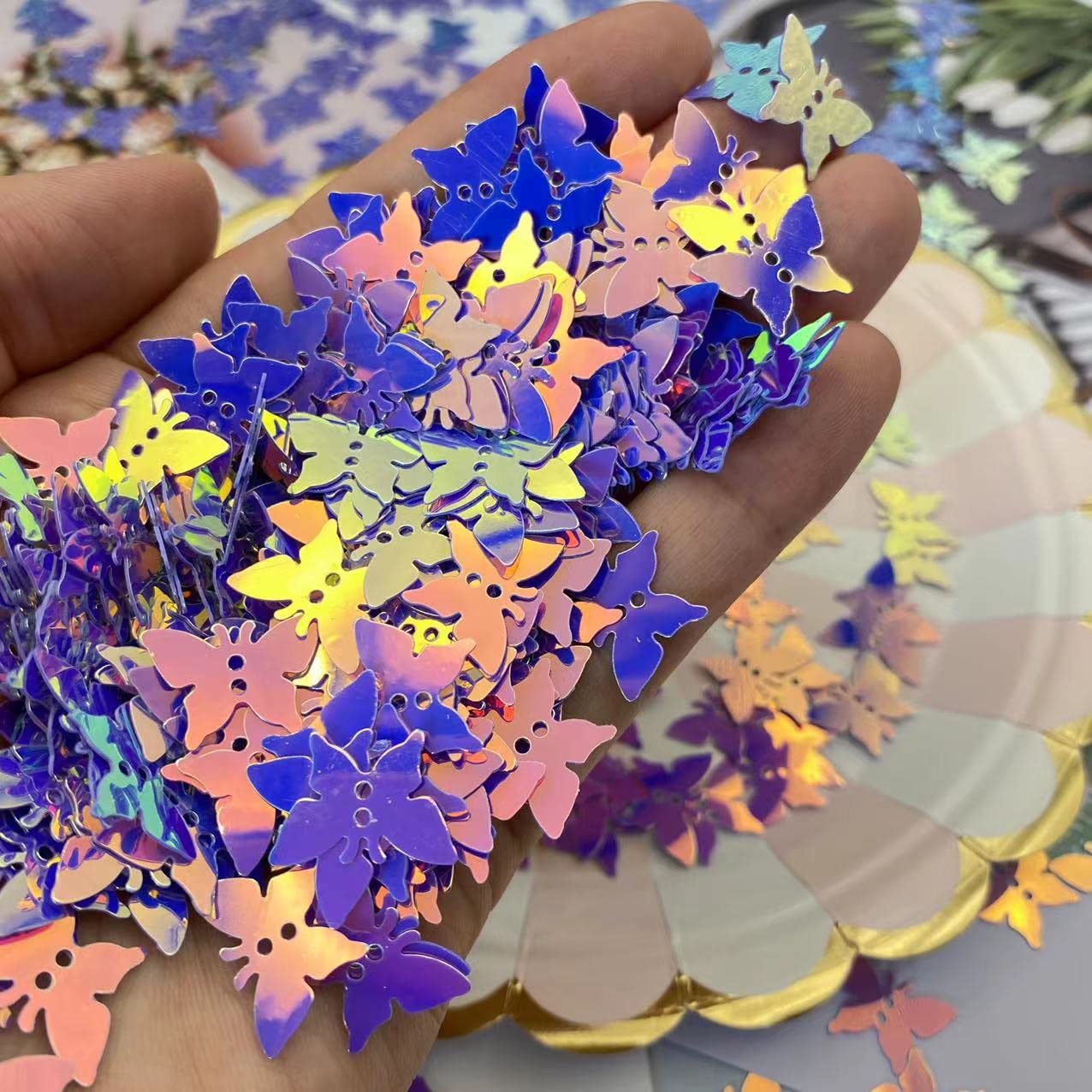 800 Pieces Holographic Butterfly Party Glitter PVC Confetti for Handicrafts, Card DIY, Engagement Wedding Bridal Shower Birthday Valentines Party Decorations (Purple)