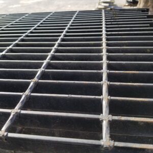 Des Moines Steel - Bar Grating: Width 24" Bar Size H 1" X W 3/16'' (1, 2')