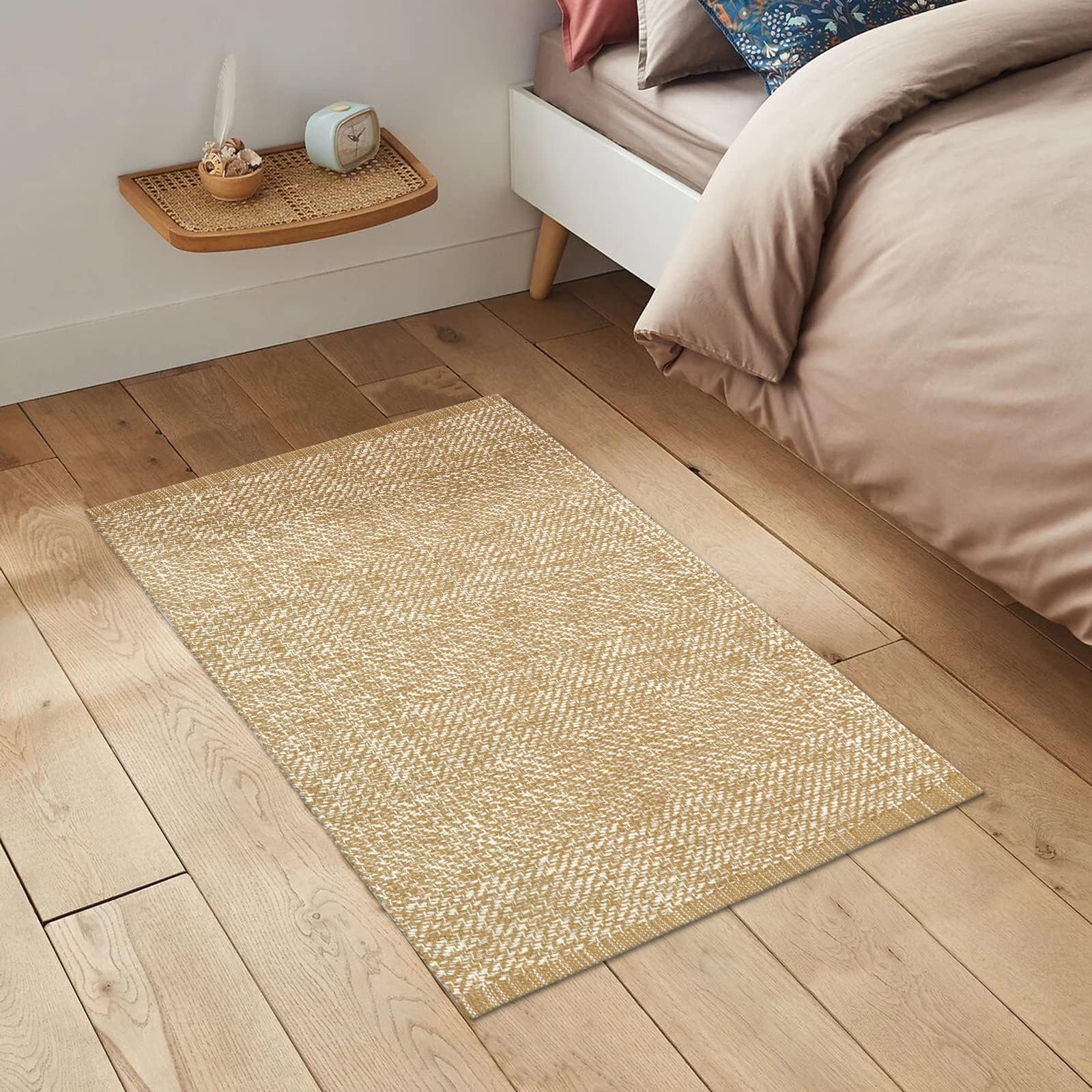 LEEVAN Washable Bathroom Rug, 2'x3' Low Profile Entryway Rug Tan Front Door Mat Cotton Reversible Kitchen Mat Boho Bedroom Rug Farmhouse Carpet for Foyer Front Porch Decor