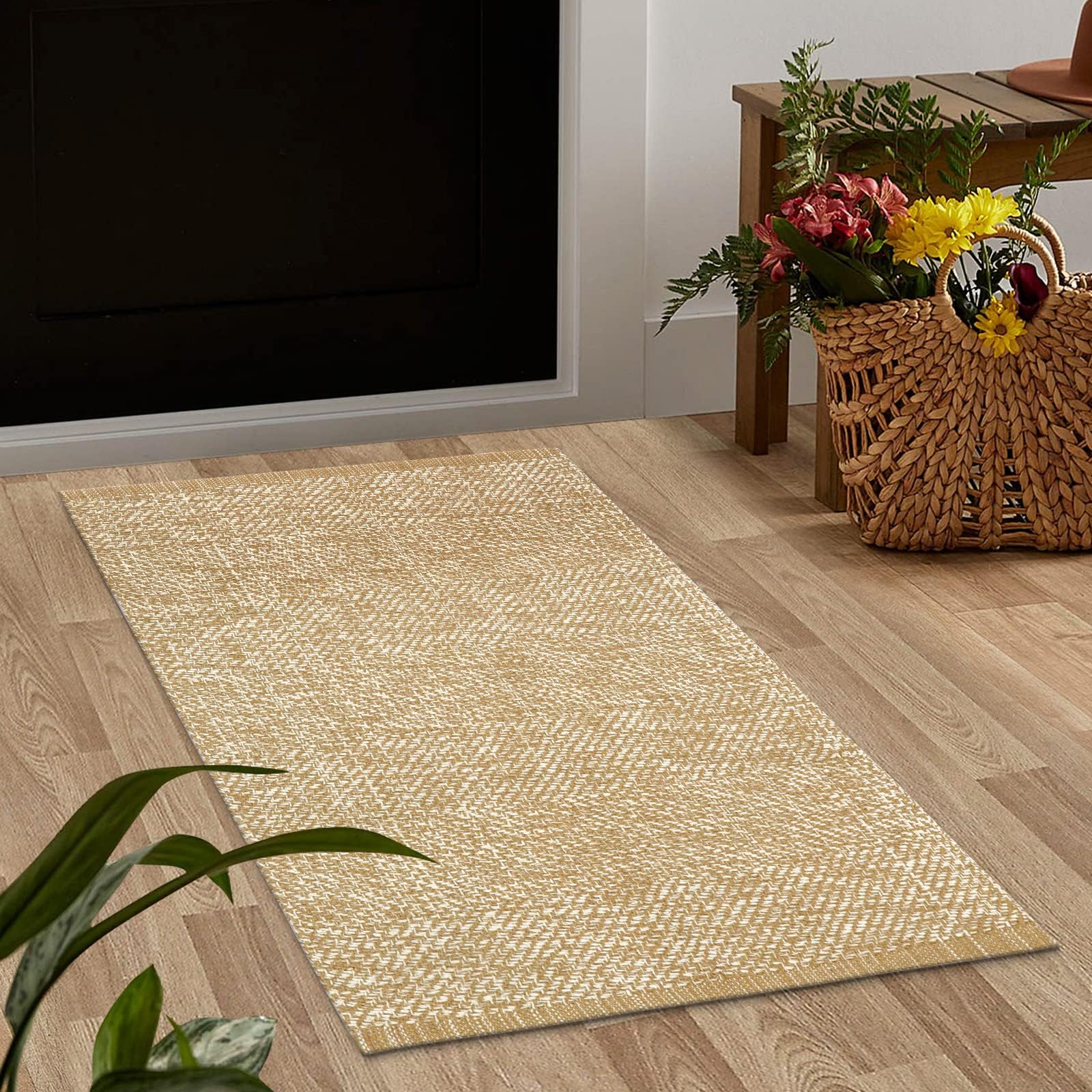 LEEVAN Washable Bathroom Rug, 2'x3' Low Profile Entryway Rug Tan Front Door Mat Cotton Reversible Kitchen Mat Boho Bedroom Rug Farmhouse Carpet for Foyer Front Porch Decor